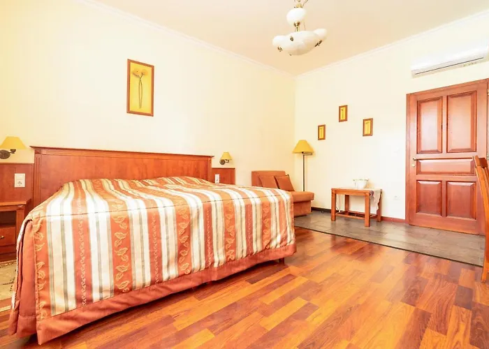 Pannon Bejelentkezes 20 Oraig, Check-in Until 20 O'clock, Einchecken Bis 20 Uhr 3*